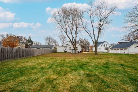 Tiny photo for 1111 Pearl Street, Belvidere, IL 61008 (MLS # 12523276)