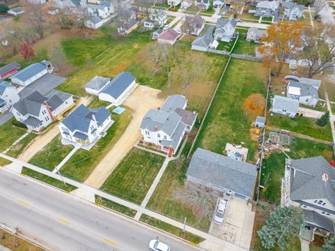 Tiny photo for 1111 Pearl Street, Belvidere, IL 61008 (MLS # 12523276)