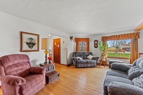 Tiny photo for 1111 Pearl Street, Belvidere, IL 61008 (MLS # 12523276)