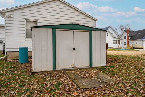 Tiny photo for 1111 Pearl Street, Belvidere, IL 61008 (MLS # 12523276)