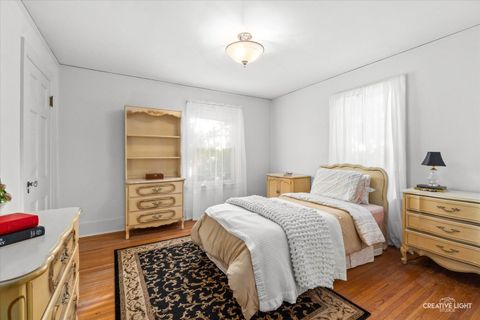 Tiny photo for 203 S Calumet Avenue, Aurora, IL 60506 (MLS # 12503966)