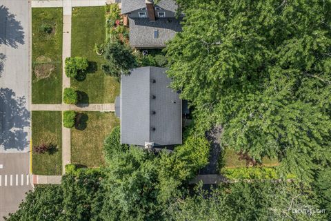 Tiny photo for 203 S Calumet Avenue, Aurora, IL 60506 (MLS # 12503966)