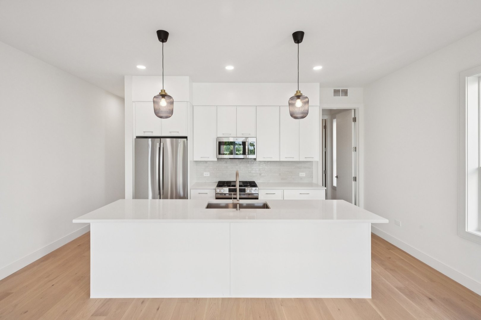 2323 N Lister Avenue 2