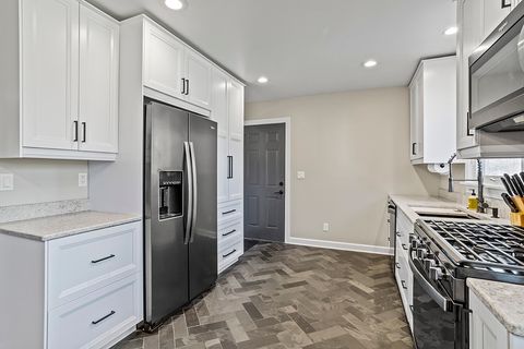 Tiny photo for 17528 Woodbrook Lane, Lockport, IL 60441 (MLS # 12592789)