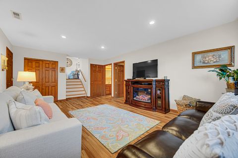 Tiny photo for 8445 162nd Street, Tinley Park, IL 60487 (MLS # 12601660)