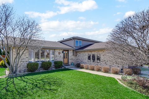 Tiny photo for 8445 162nd Street, Tinley Park, IL 60487 (MLS # 12601660)
