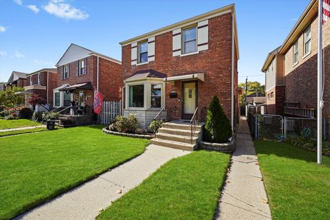 Tiny photo for 10504 S HOMAN Avenue, Chicago, IL 60655 (MLS # 12511423)