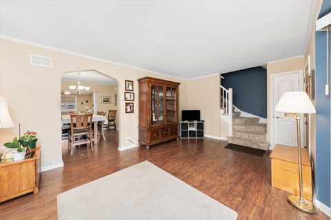 Tiny photo for 10504 S HOMAN Avenue, Chicago, IL 60655 (MLS # 12511423)