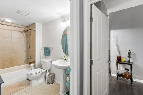 Tiny photo for 4848 N SHERIDAN Road #407, Chicago, IL 60640 (MLS # 12710041)
