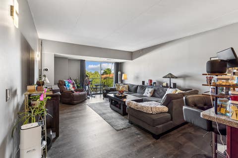 Tiny photo for 4848 N SHERIDAN Road #407, Chicago, IL 60640 (MLS # 12710041)