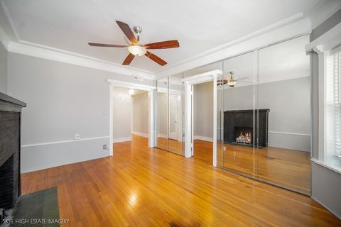 Tiny photo for 945 E Hyde Park Boulevard #2, Chicago, IL 60615 (MLS # 12616683)