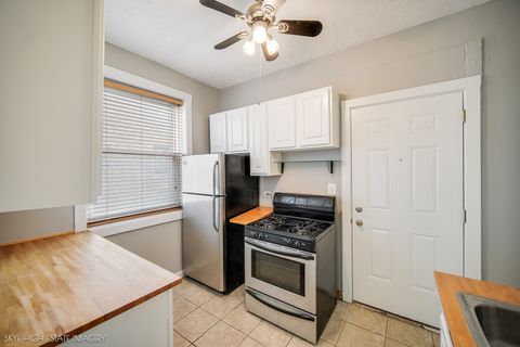 Tiny photo for 945 E Hyde Park Boulevard #2, Chicago, IL 60615 (MLS # 12616683)