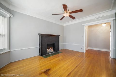 Tiny photo for 945 E Hyde Park Boulevard #2, Chicago, IL 60615 (MLS # 12616683)