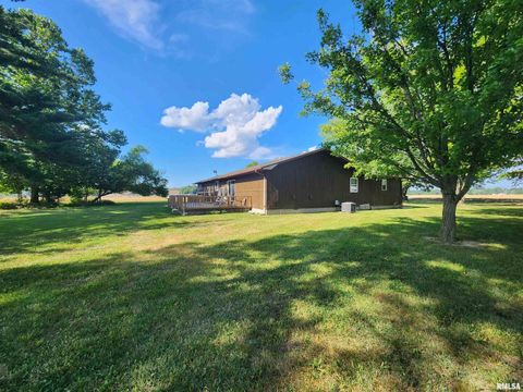 Tiny photo for 10107 Sugar Creek Road, Benton, IL 62812 (MLS # EB458873)