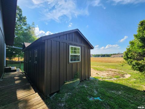 Tiny photo for 10107 Sugar Creek Road, Benton, IL 62812 (MLS # EB458873)