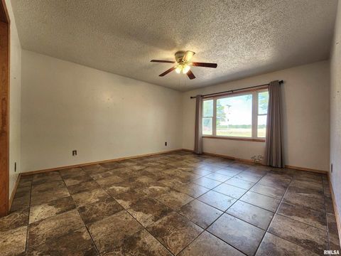 Tiny photo for 10107 Sugar Creek Road, Benton, IL 62812 (MLS # EB458873)