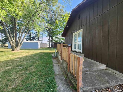 Tiny photo for 10107 Sugar Creek Road, Benton, IL 62812 (MLS # EB458873)