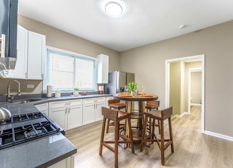 Tiny photo for 30 Washington Avenue, La Grange, IL 60525 (MLS # 12614951)