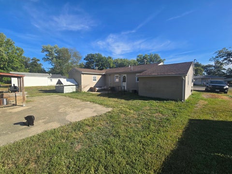 Tiny photo for 720 Airport Road, Mt Vernon, IL 62864 (MLS # 12771642)