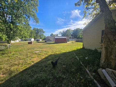 Tiny photo for 720 Airport Road, Mt Vernon, IL 62864 (MLS # 12771642)
