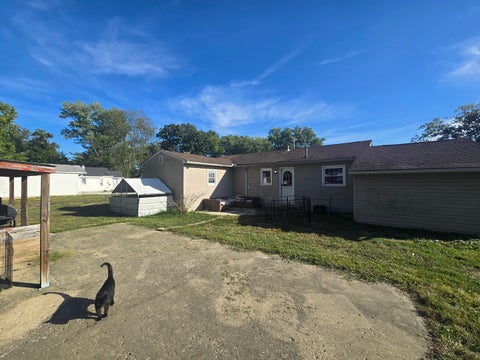 Tiny photo for 720 Airport Road, Mt Vernon, IL 62864 (MLS # 12771642)