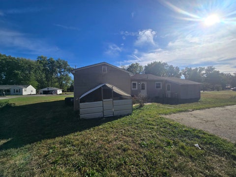 Tiny photo for 720 Airport Road, Mt Vernon, IL 62864 (MLS # 12771642)