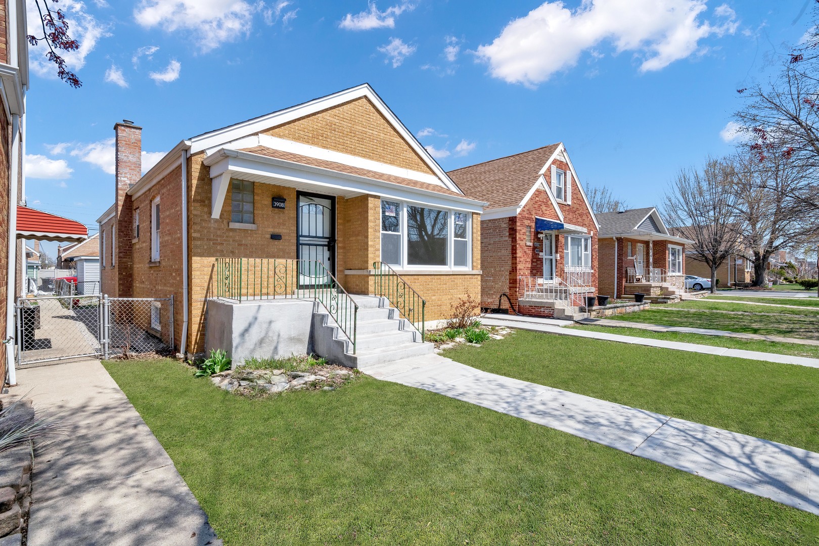3908 W 69th Place
