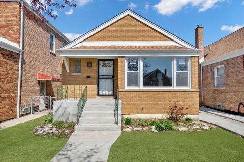 3908 W 69th Place Chicago IL 60629