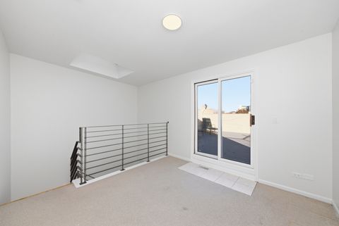 Tiny photo for 535 N WOOD Street, Chicago, IL 60622 (MLS # 12523976)