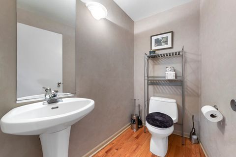 Tiny photo for 535 N WOOD Street, Chicago, IL 60622 (MLS # 12523976)