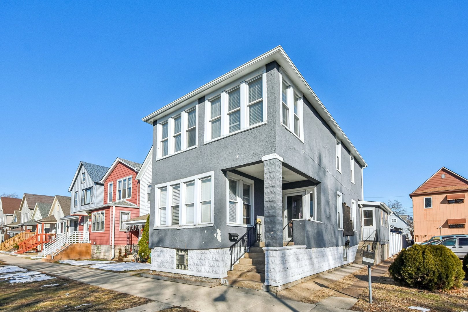 9739 S Escanaba Avenue