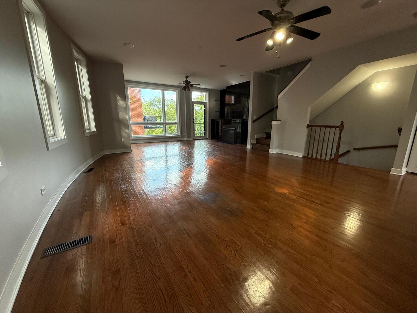 2864 N Riverwalk Drive