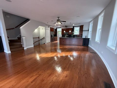 Tiny photo for 2864 N Riverwalk Drive, Chicago, IL 60618 (MLS # 12463703)
