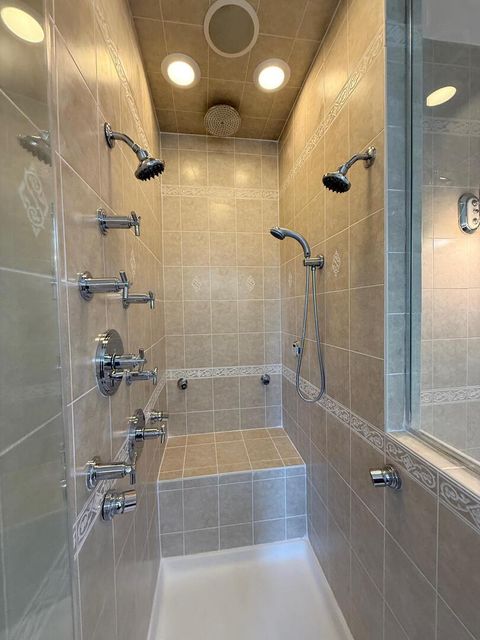 Tiny photo for 2864 N Riverwalk Drive, Chicago, IL 60618 (MLS # 12463703)