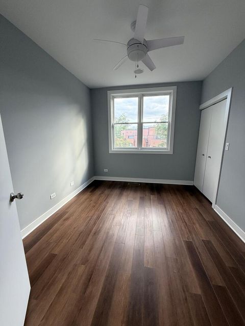 Tiny photo for 2864 N Riverwalk Drive, Chicago, IL 60618 (MLS # 12463703)