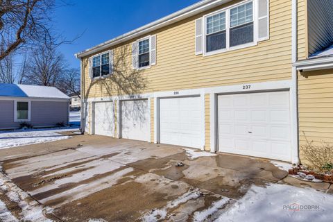 Tiny photo for 233 Winfield Court #233, Vernon Hills, IL 60061 (MLS # 12563311)