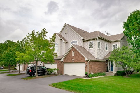 Photo of 6061 Delaney Drive #1, Hoffman Estates, IL 60192 (MLS # 12757968)