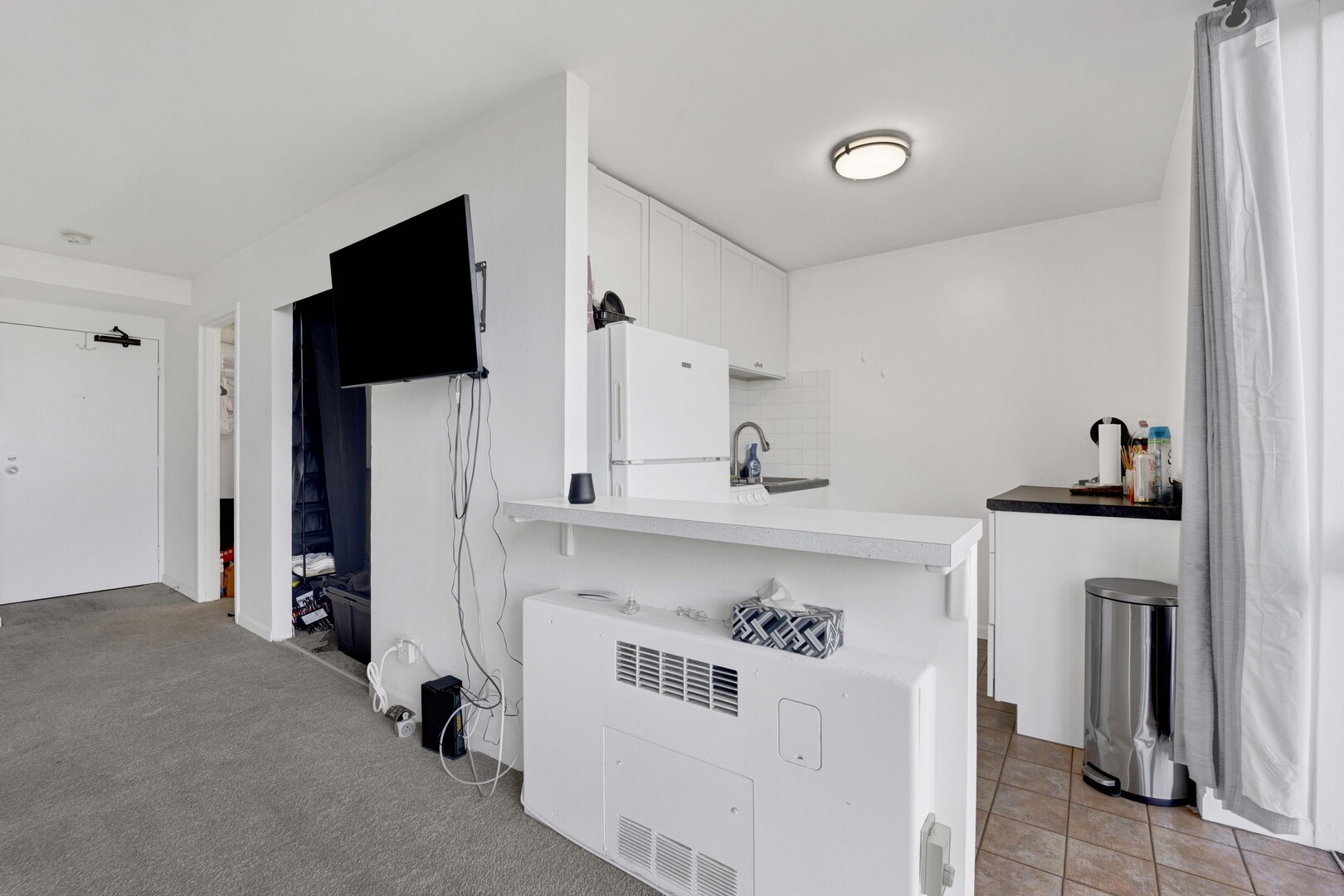 1555 N Dearborn Parkway 8c