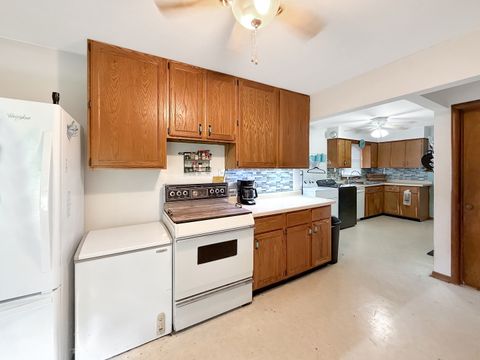 Tiny photo for 807 E Illinois Street, Freeport, IL 61032 (MLS # 12691139)