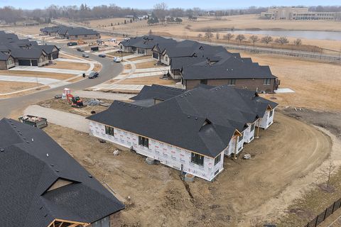 Tiny photo for 11113 Lizmore Lane #38A, Orland Park, IL 60467 (MLS # 12615182)