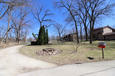 Tiny photo for 3435 S Riverview Court, Kankakee, IL 60901 (MLS # 12490996)