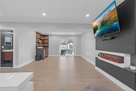 Tiny photo for 1135 N King Charles Court, Palatine, IL 60067 (MLS # 12631983)