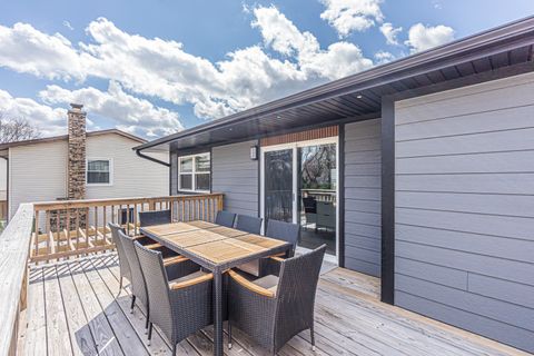 Tiny photo for 1135 N King Charles Court, Palatine, IL 60067 (MLS # 12631983)