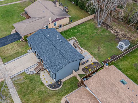 Tiny photo for 1135 N King Charles Court, Palatine, IL 60067 (MLS # 12631983)