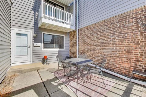 Tiny photo for 452 Hickory Drive, Wheeling, IL 60090 (MLS # 12490476)