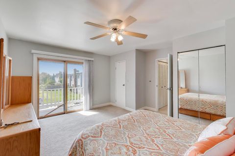 Tiny photo for 452 Hickory Drive, Wheeling, IL 60090 (MLS # 12490476)