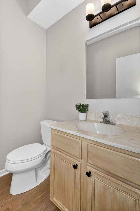 Tiny photo for 4937 COMMONWEALTH Avenue, Western Springs, IL 60558 (MLS # 12577622)