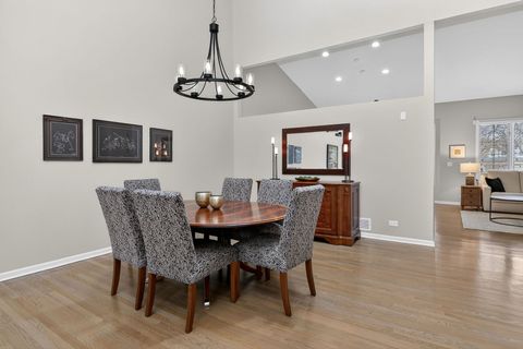 Tiny photo for 4937 COMMONWEALTH Avenue, Western Springs, IL 60558 (MLS # 12577622)