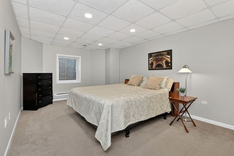 Tiny photo for 4937 COMMONWEALTH Avenue, Western Springs, IL 60558 (MLS # 12577622)