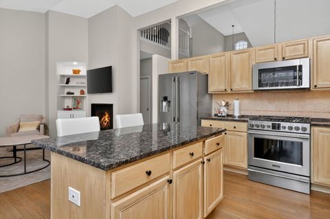 Tiny photo for 4937 COMMONWEALTH Avenue, Western Springs, IL 60558 (MLS # 12577622)